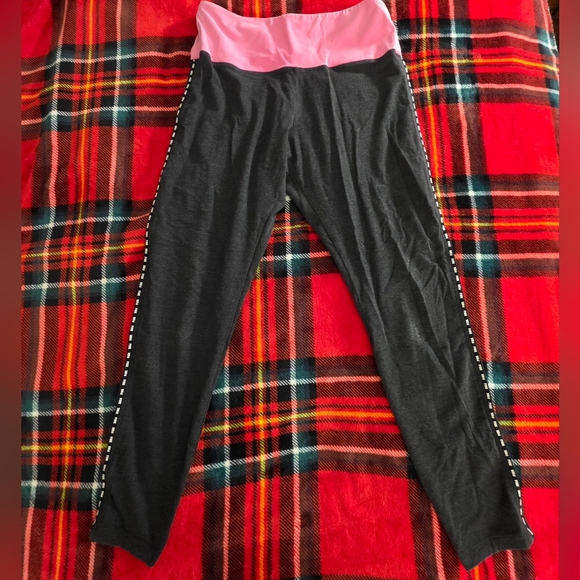 PINK by Victoria's Secret Yoga Pants, Size Large - Picture 1 of 3